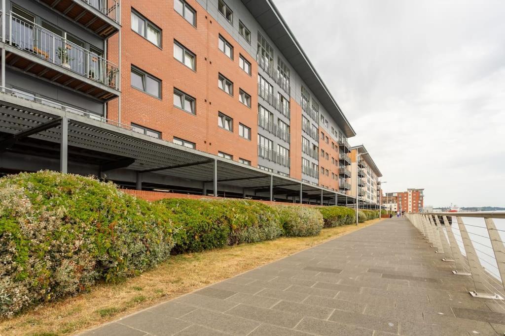 Lux Waterfront 2 Bed Apt, V&A 10Min Walk, St Andrew'S Golf 25Min Drive Dundee Exterior photo